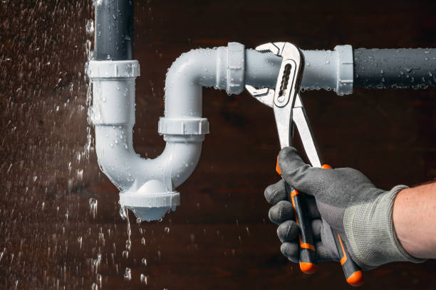 Professional Burst Pipe Repair technician working in Redding, CT